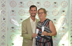 #tapetevermelho Carlos Alberto (Presidente do Sindicato dos Bancários de Irecê e Região) e Adalice Martins  (Diretora do Sindicato dos Bancários de Irecê e Região)  #fimdeano #bancáriosirecêeregião