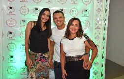 #tapetevermelho Mabel Matos (Itaú de Irecê) e Ueslei Bispo (Bradesco de Irecê)