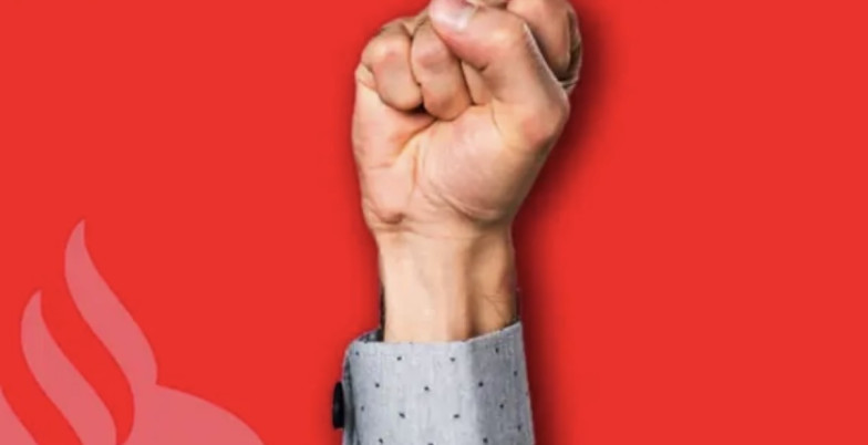 Após pressão do movimento sindical, cerca de 600 trabalhadores retornam à categoria bancária no Santander img 4454